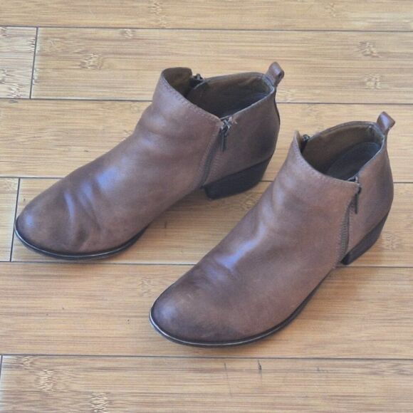 LUCKY BRAND BASEL BOOTIES 7.5 Burnished Brown Leather - Picture 1 of 14